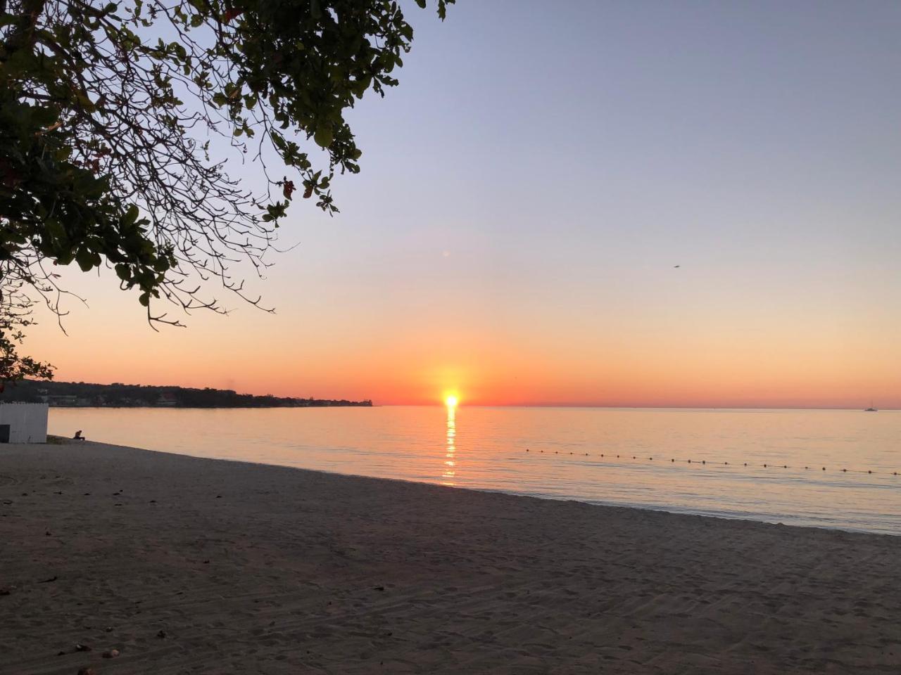 Hotel Coral Seas Beach Negril Zewnętrze zdjęcie